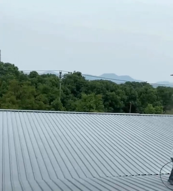 喷第四遍面漆视频