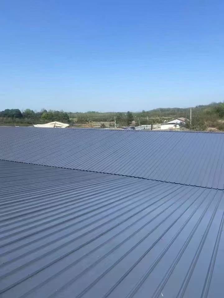 喷第三道面漆